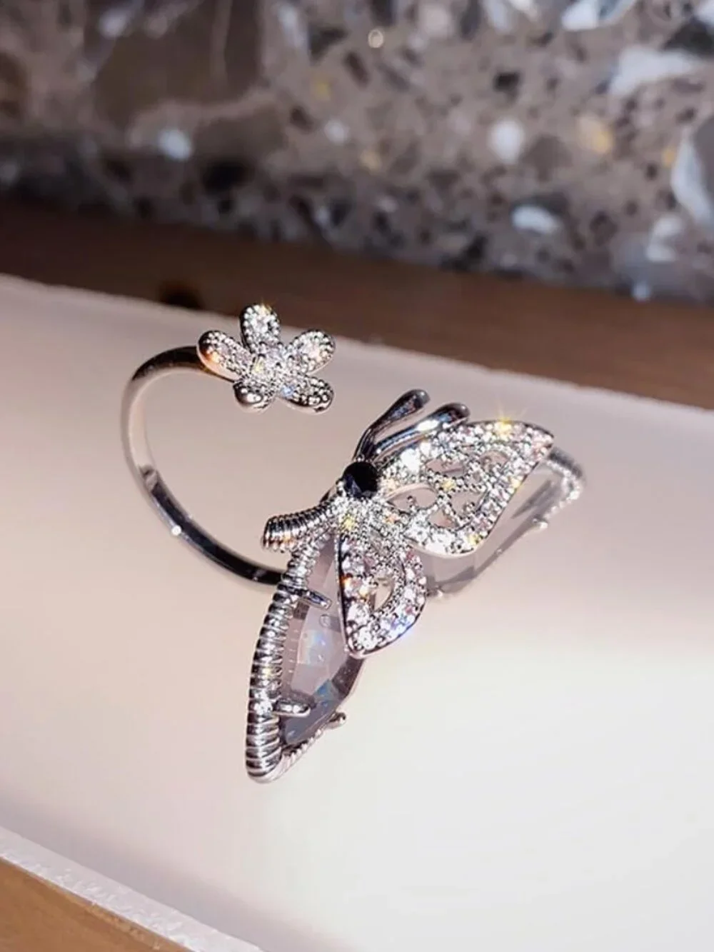 Sparkly Butterfly Ring Sliver Bling Rhinestone Knuckle Rings Adjustable Ring Jew